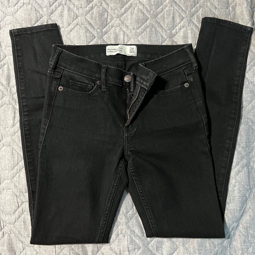 Abercrombie black skinny jeans
